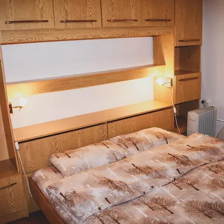 Lejlighed 3 Rooms, Loft Apartment, Located Right In Center!!! *